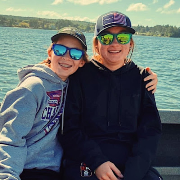 Meet your Posher, Kylee - Picture 1 of 1